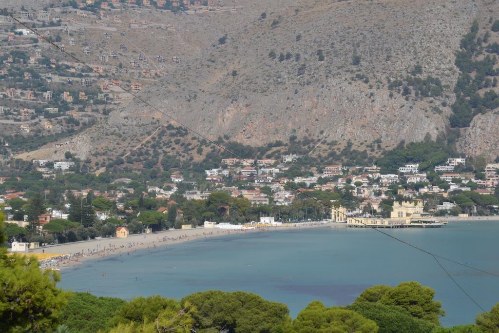 Mondello Holidays الغرفة الصورة